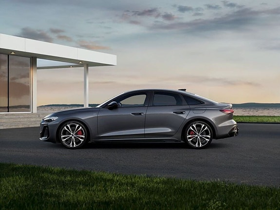 Audi A5 2 of 11