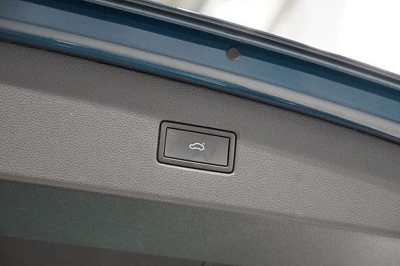 Volkswagen Tiguan 12 of 22