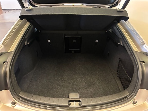 Polestar 2 9 of 21