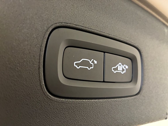 Polestar 2 10 of 21