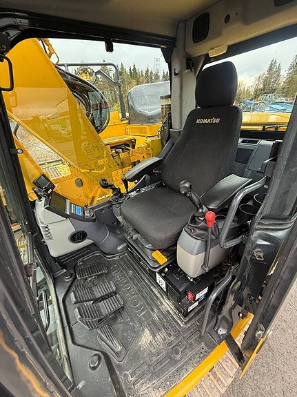 Komatsu PC 138 US-11E0 5 of 5