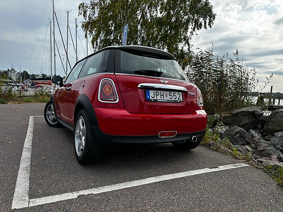 MINI Cooper 5 of 10