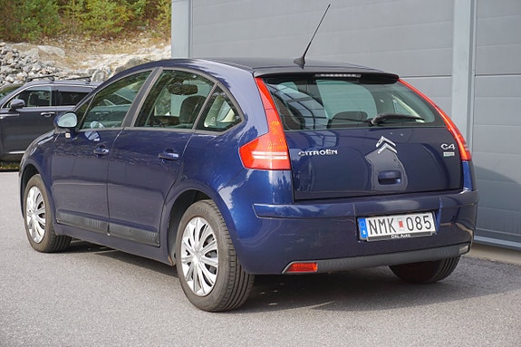 Citroen C4 11 of 21