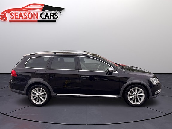 Volkswagen Passat Alltrack 5 of 12