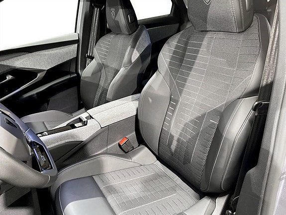 Peugeot 3008 6 of 14
