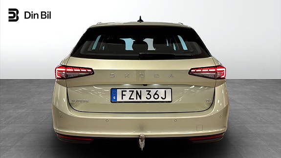 Skoda Superb 5 of 12