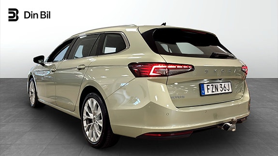Skoda Superb 3 of 12