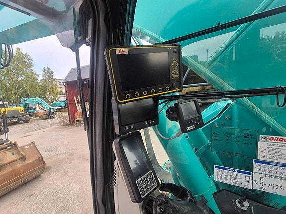 Kobelco SK270SRLC-5- Välutrustad 8 of 10