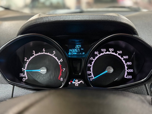 Ford Ecosport 23 of 29