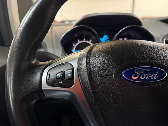 Ford Ecosport 26 of 29