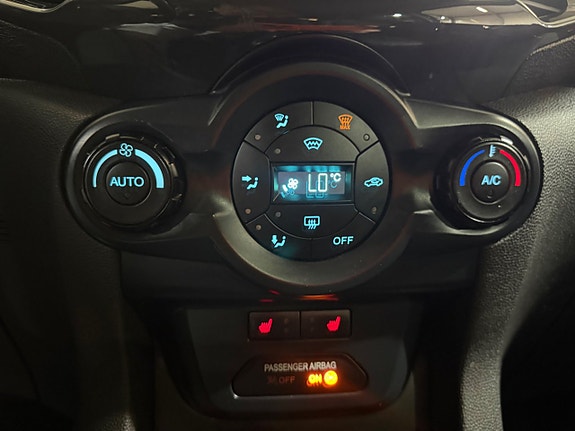 Ford Ecosport 19 of 29