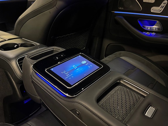 Mercedes-Benz GLE53 22 of 30