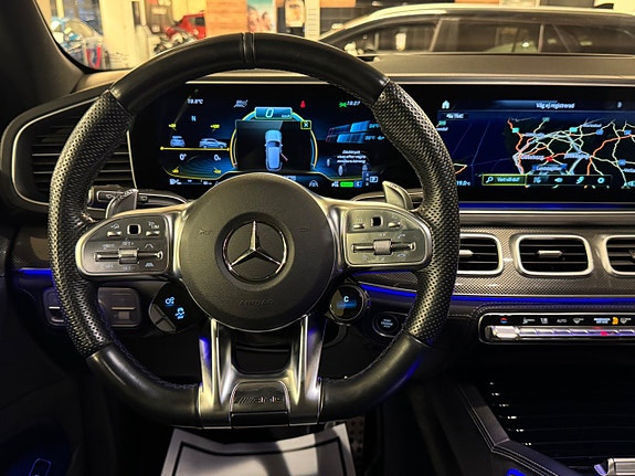 Mercedes-Benz GLE53 28 of 30