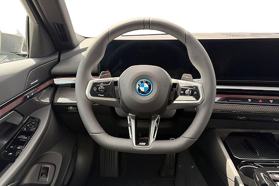 BMW 530e 11 of 21