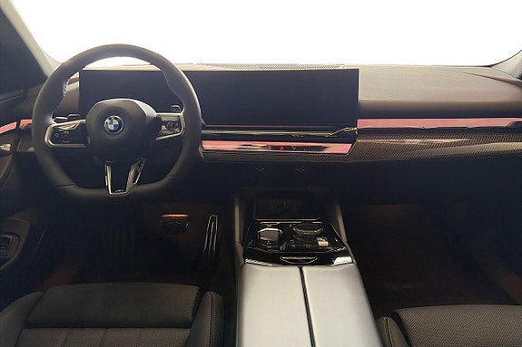 BMW 530e 10 of 21