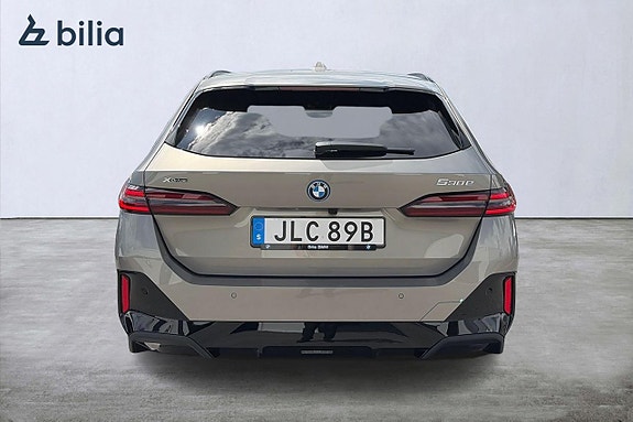 BMW 530e 5 of 21