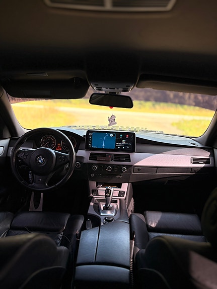 BMW 520d 9 of 9