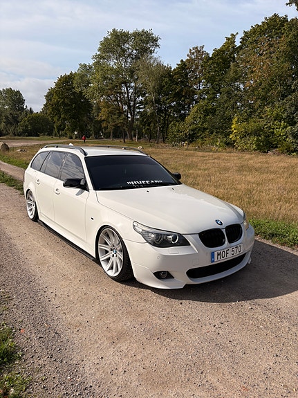 BMW 520d 2 of 9