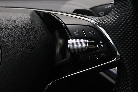 Skoda Enyaq 12 of 21