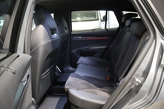 Skoda Enyaq 18 of 21