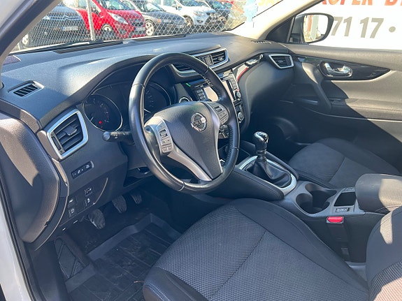 Nissan Qashqai 5 of 8