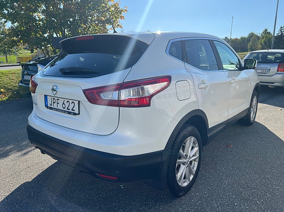 Nissan Qashqai 3 of 8