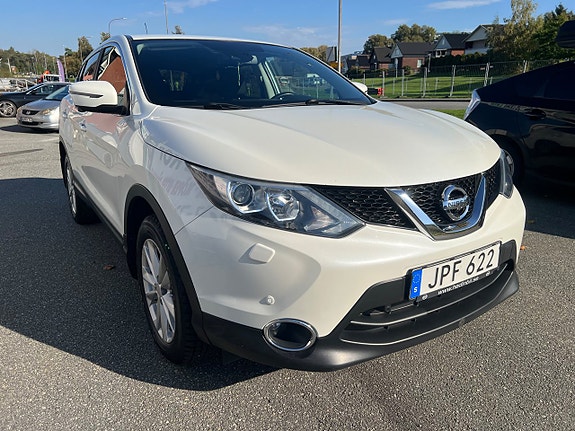 Nissan Qashqai 2 of 8