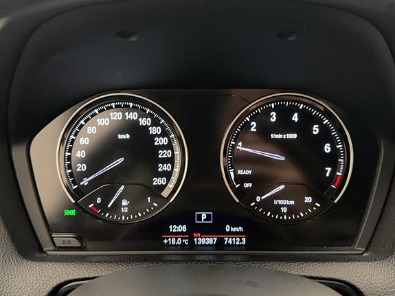 BMW 118i 16 of 30