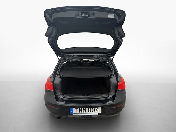 BMW 118i 27 of 30