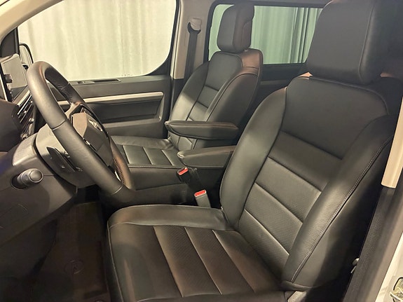 Opel Vivaro-e 6 of 14