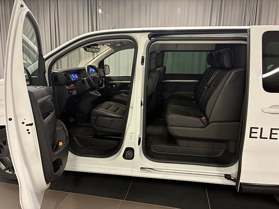 Opel Vivaro-e 9 of 14