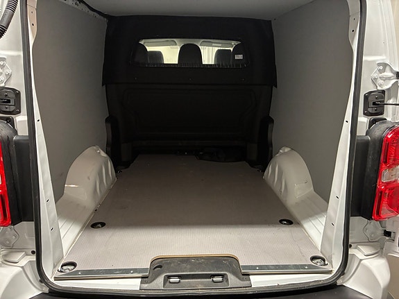 Opel Vivaro-e 10 of 14