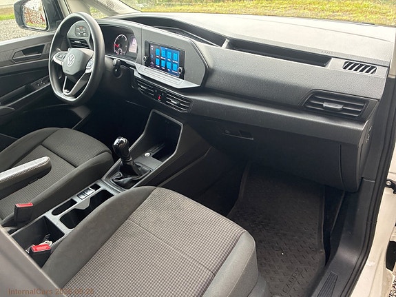 Volkswagen Caddy Maxi 15 of 22
