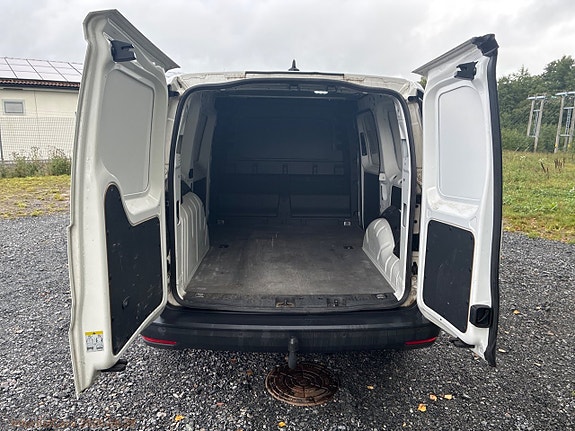 Volkswagen Caddy Maxi 9 of 22