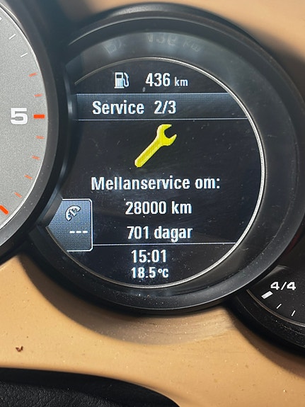 Porsche Cayenne S 11 of 13