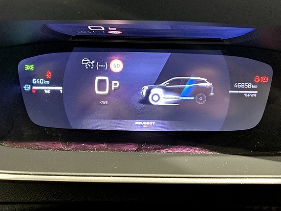 Peugeot 2008 8 of 17