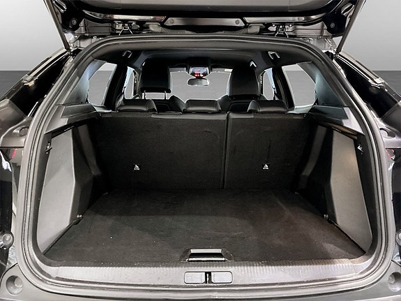 Peugeot 2008 17 of 17