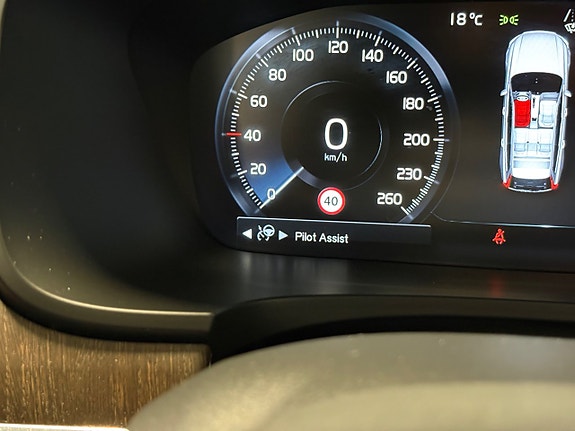 Volvo V90 Cross Country 15 of 27
