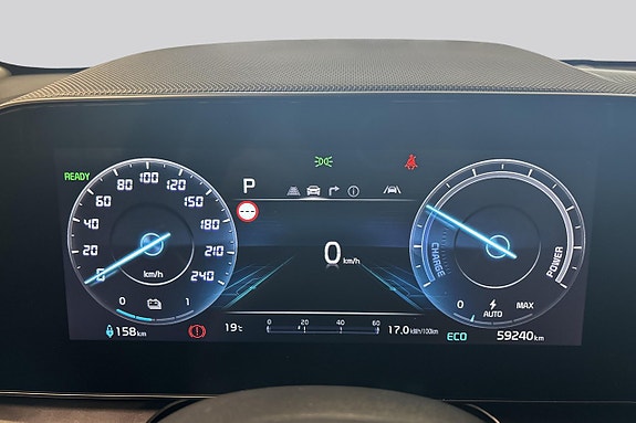 Kia Niro 11 of 15