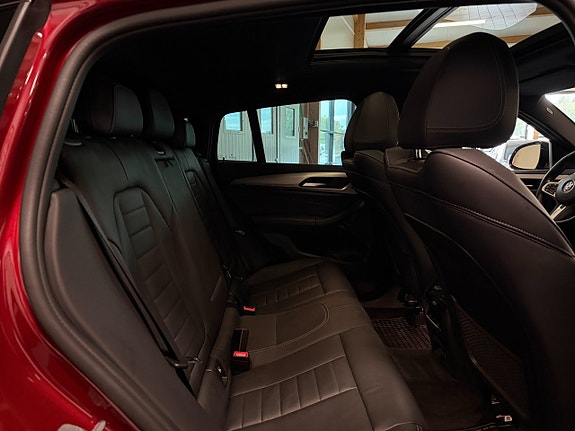 BMW X4 16 of 21