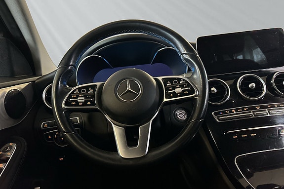 Mercedes-Benz C300 6 of 6