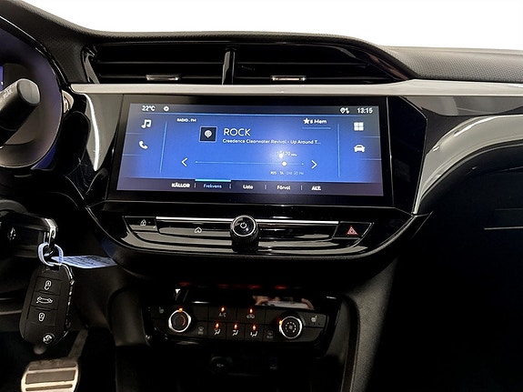 Opel Corsa 12 of 18