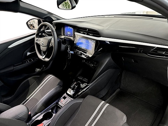 Opel Corsa 14 of 18