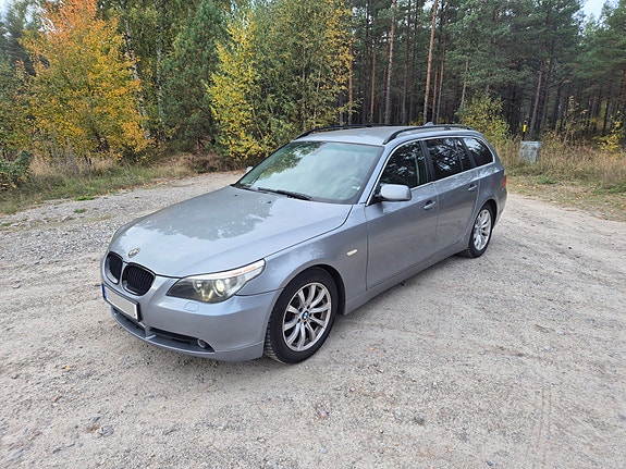 BMW 525i 2 of 13