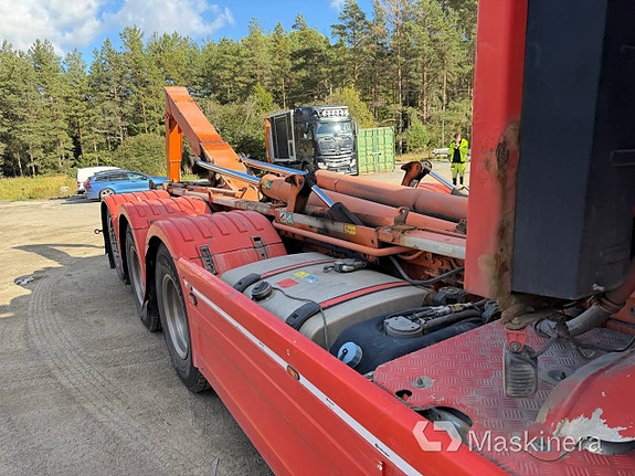 Lastväxlare Scania R520 Tridem Plogutrustad 23 of 27
