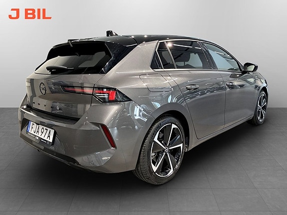 Opel Astra 3 of 16
