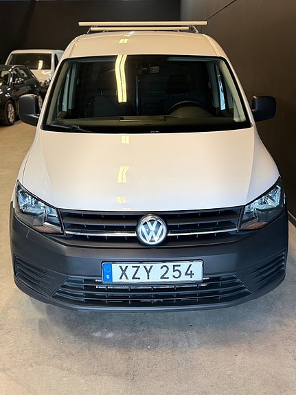 Volkswagen Caddy Maxi 9 of 18