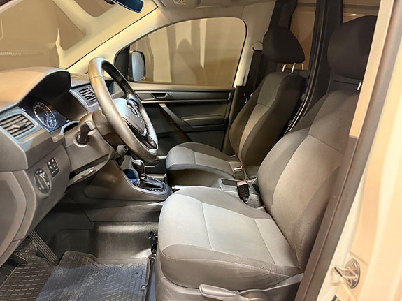 Volkswagen Caddy Maxi 14 of 18