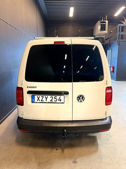Volkswagen Caddy Maxi 5 of 18
