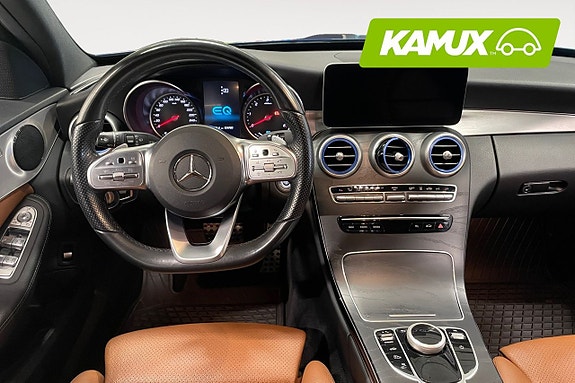 Mercedes-Benz C300 10 of 23